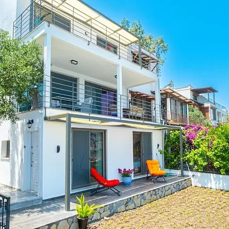 Private Melon Villa *